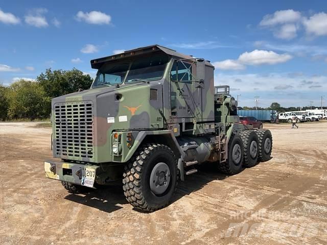 Oshkosh M1070 Hinausautot
