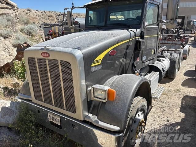 Peterbilt  Vetopöytäautot