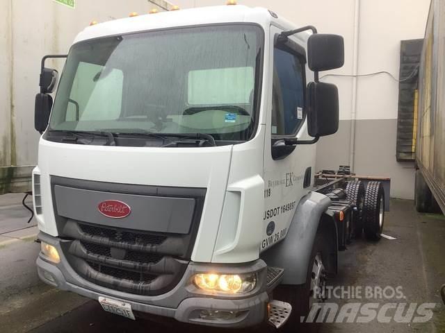 Peterbilt 220 Ohjaamot ja sisustat