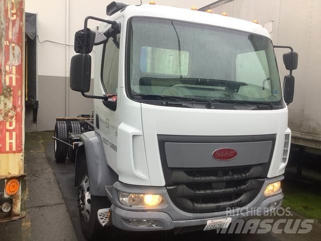 Peterbilt 220 Ohjaamot ja sisustat