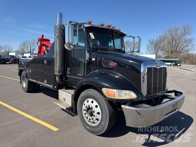 Peterbilt 335 Hinausautot