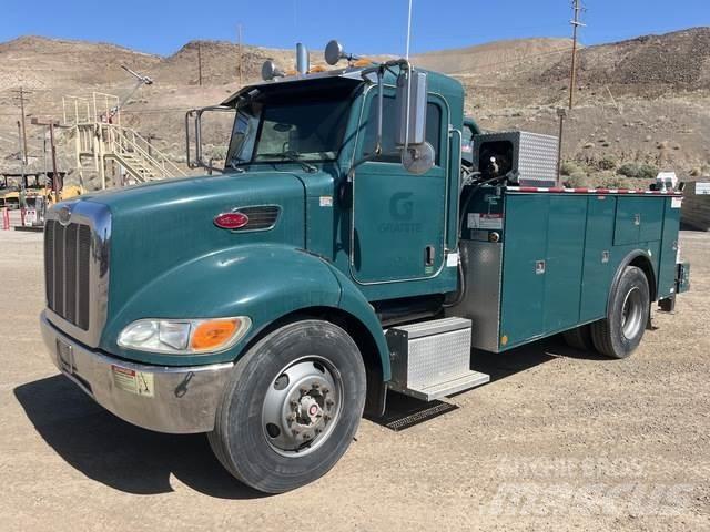 Peterbilt 335 Tienhoitoautot