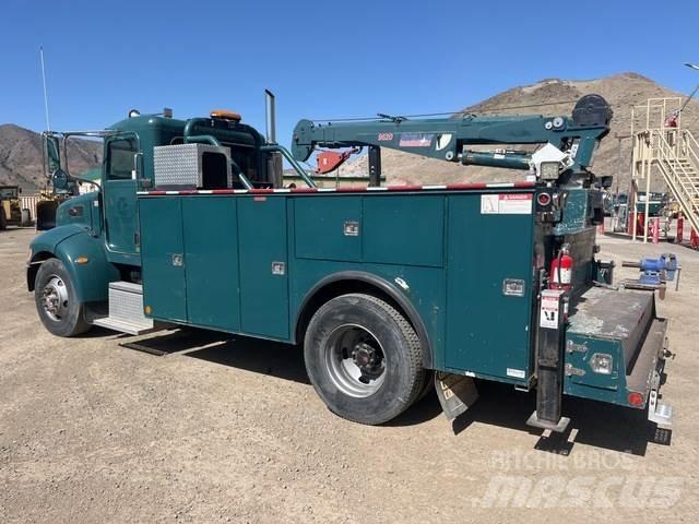 Peterbilt 335 Tienhoitoautot