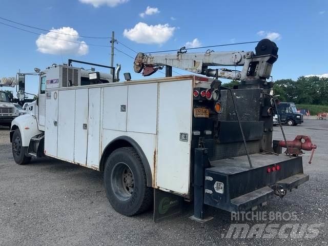 Peterbilt 335 Tienhoitoautot