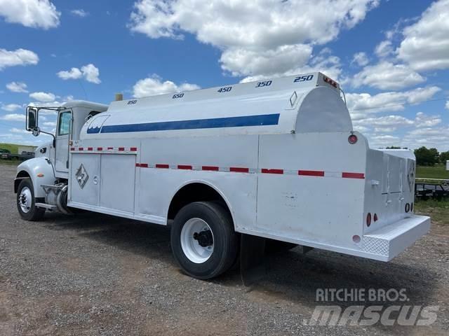 Peterbilt 337 Säiliöautot