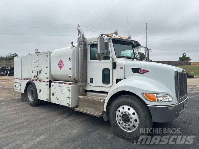 Peterbilt 337 Säiliöautot