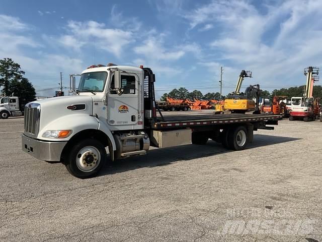 Peterbilt 337 Hinausautot
