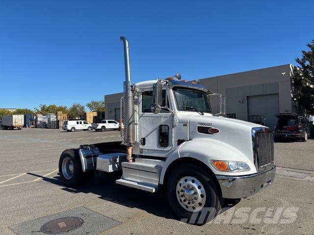 Peterbilt 337 Vetopöytäautot
