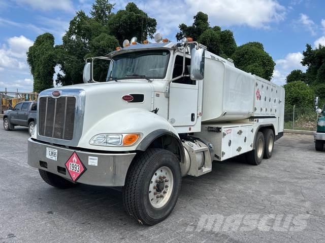 Peterbilt 348 Säiliöautot
