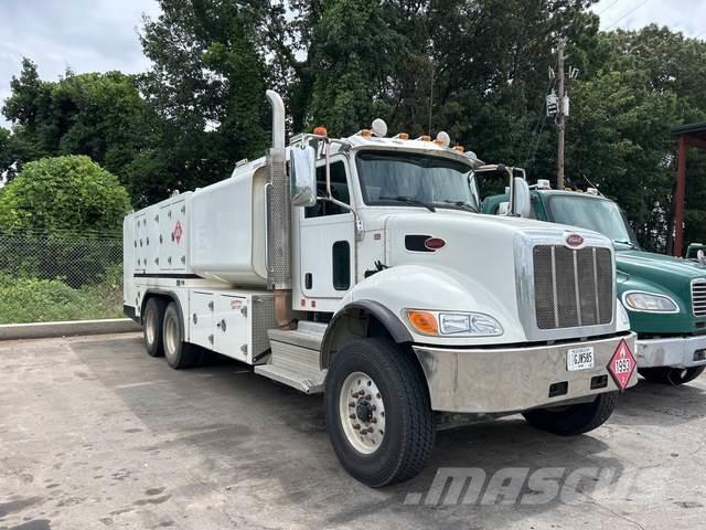 Peterbilt 348 Säiliöautot