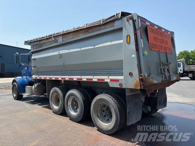 Peterbilt 357 Sora- ja kippiautot