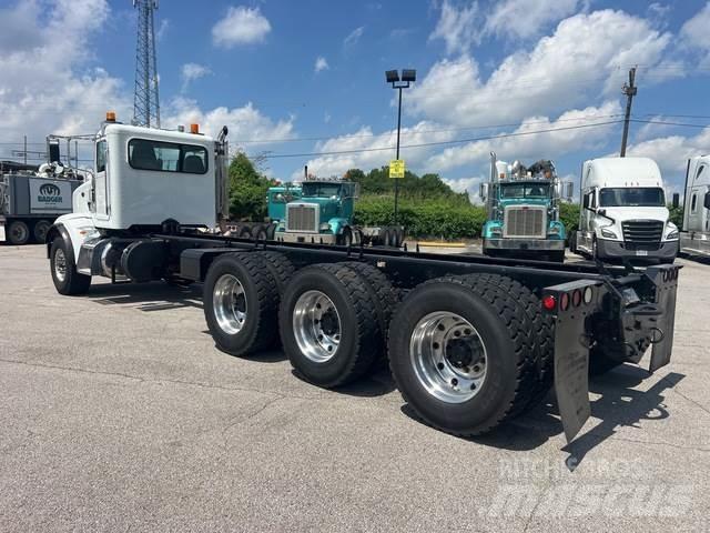 Peterbilt 365 Ohjaamot ja sisustat