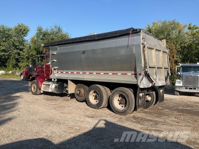 Peterbilt 365 Sora- ja kippiautot