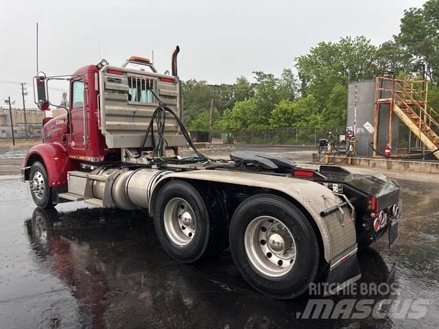Peterbilt 367 Vetopöytäautot