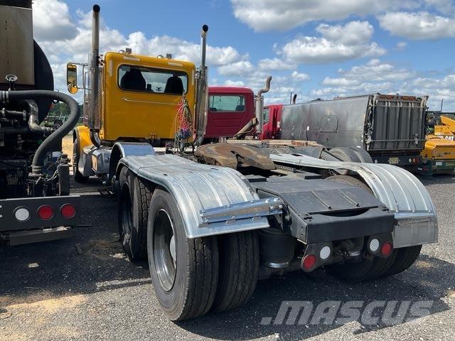 Peterbilt 367 Vetopöytäautot