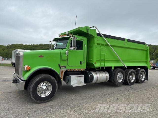 Peterbilt 367 Sora- ja kippiautot