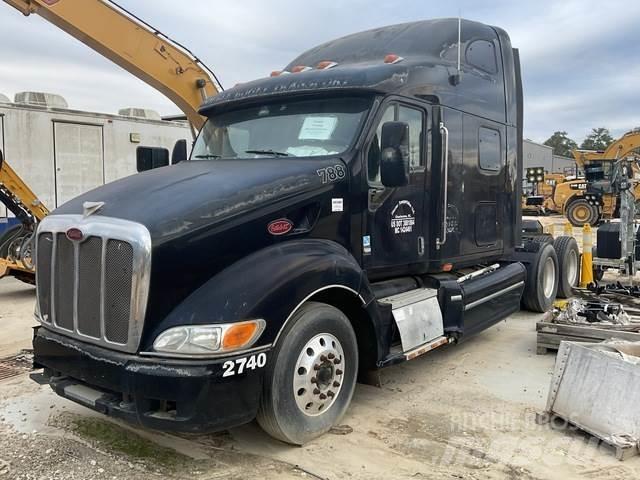 Peterbilt 387 Vetopöytäautot