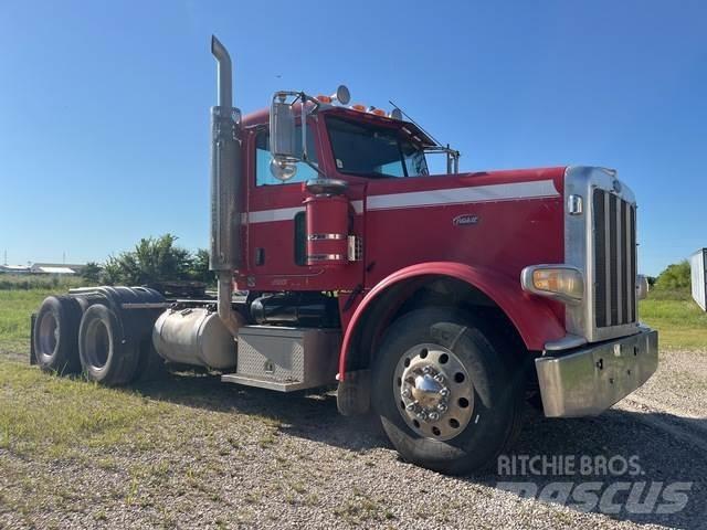 Peterbilt 388 Vetopöytäautot