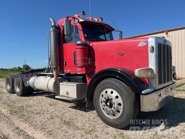 Peterbilt 388 Vetopöytäautot