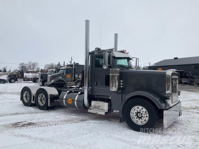 Peterbilt 388 Vetopöytäautot