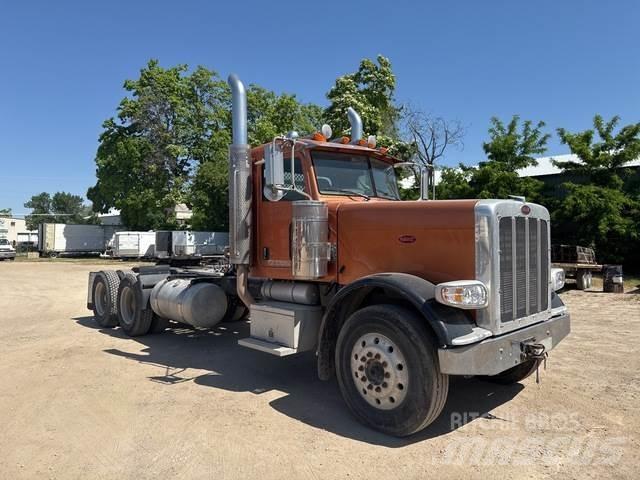 Peterbilt 388 Vetopöytäautot