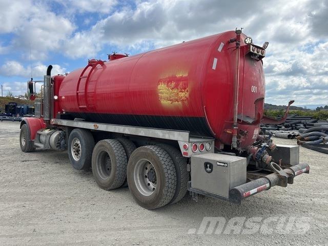Peterbilt 388 Paine-/imuautot