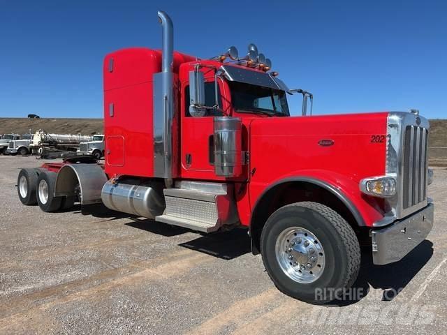 Peterbilt 389 Vetopöytäautot