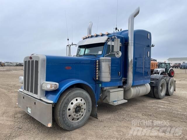 Peterbilt 389 Vetopöytäautot