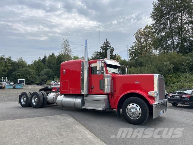 Peterbilt 389 Vetopöytäautot