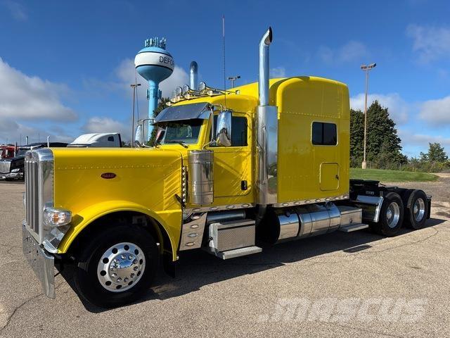 Peterbilt 389 Vetopöytäautot