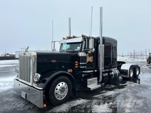 Peterbilt 389 Vetopöytäautot