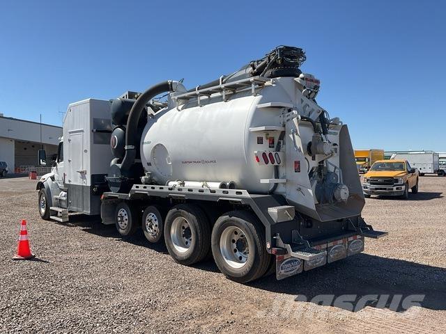 Peterbilt 548 Telakaivukoneet