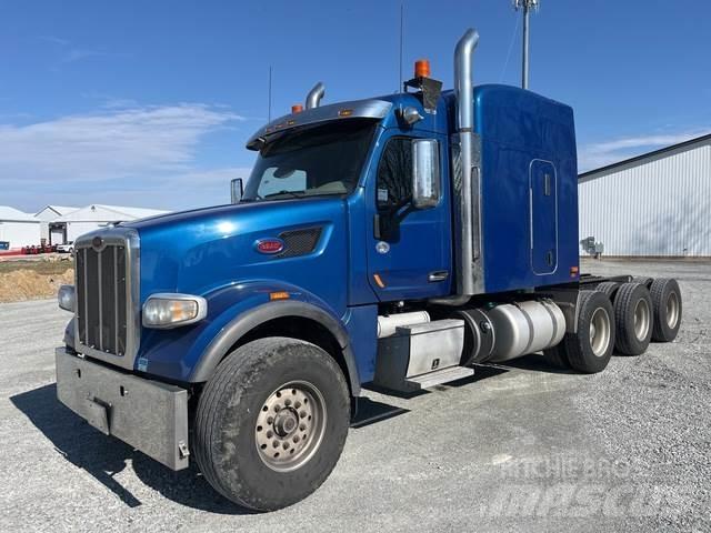 Peterbilt 567 Vetopöytäautot