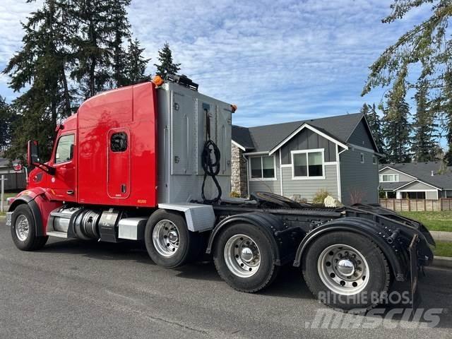 Peterbilt 567 Vetopöytäautot