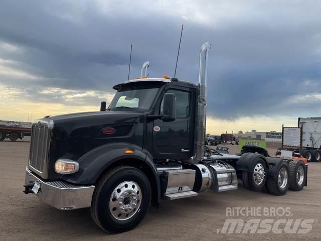 Peterbilt 567 Vetopöytäautot