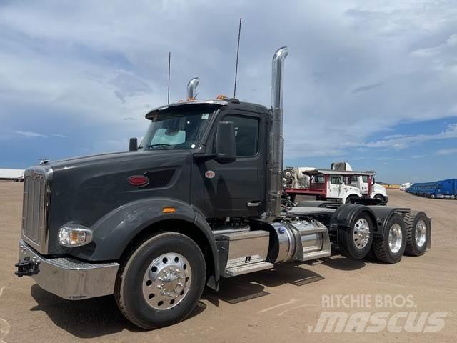 Peterbilt 567 Vetopöytäautot