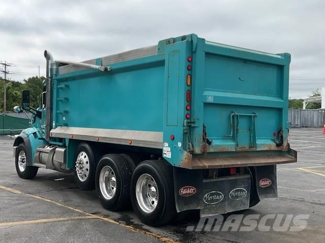 Peterbilt 567 Sora- ja kippiautot