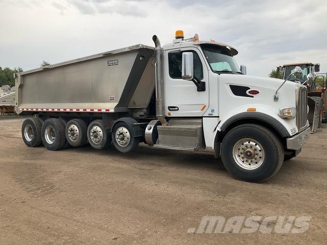 Peterbilt 567 Sora- ja kippiautot