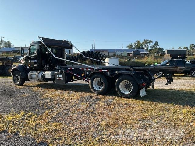 Peterbilt 567 Nostovarsi-vaihtolavakuorma-autot