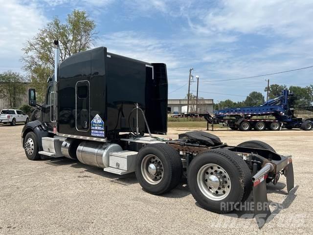 Peterbilt 579 Vetopöytäautot
