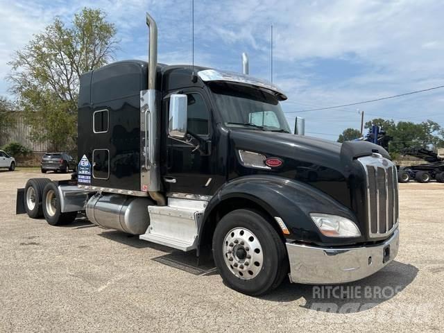 Peterbilt 579 Vetopöytäautot