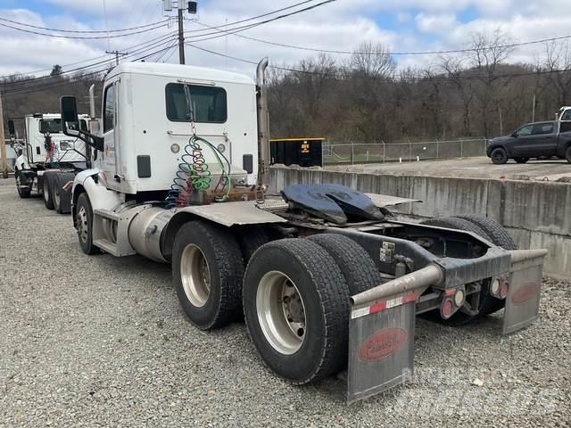 Peterbilt 579 Vetopöytäautot
