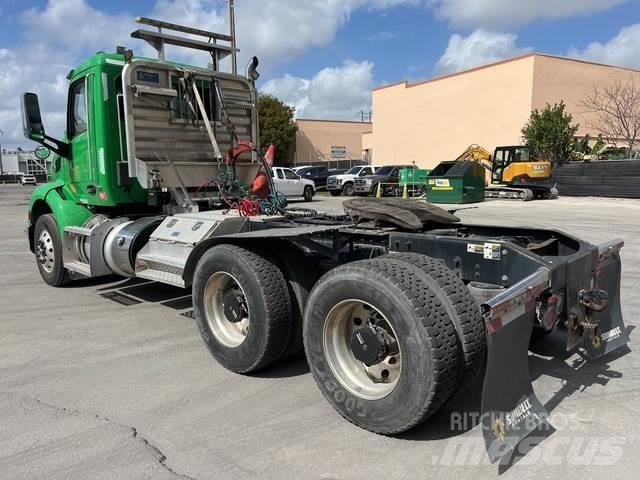 Peterbilt 579 Vetopöytäautot
