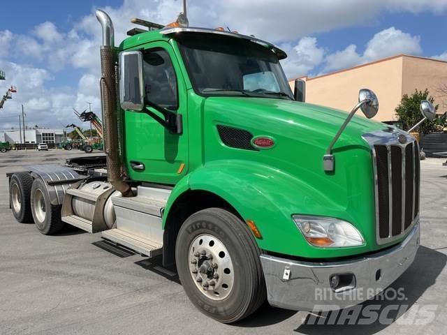 Peterbilt 579 Vetopöytäautot