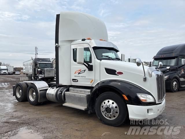 Peterbilt 579 Vetopöytäautot