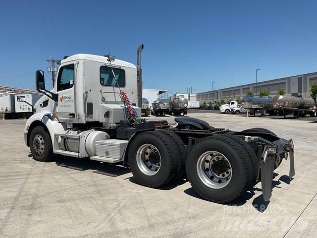 Peterbilt 579 Vetopöytäautot