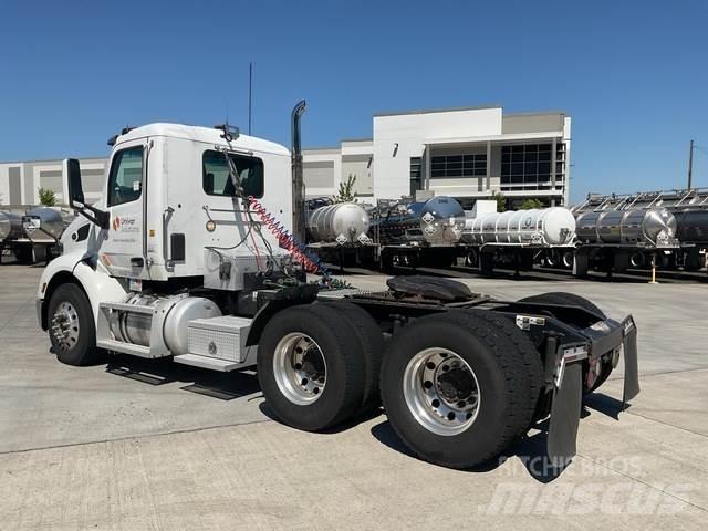 Peterbilt 579 Vetopöytäautot