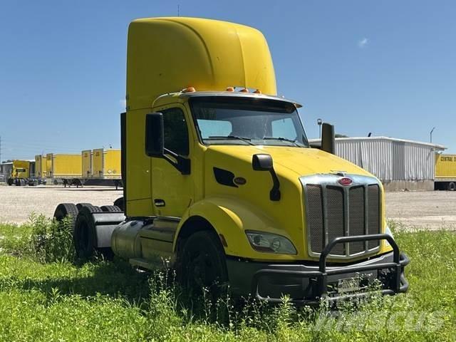Peterbilt 579 Vetopöytäautot