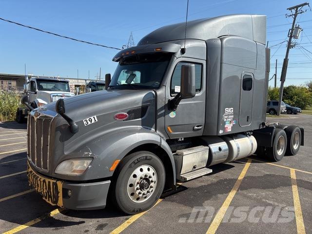 Peterbilt 579 Vetopöytäautot