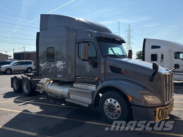 Peterbilt 579 Vetopöytäautot